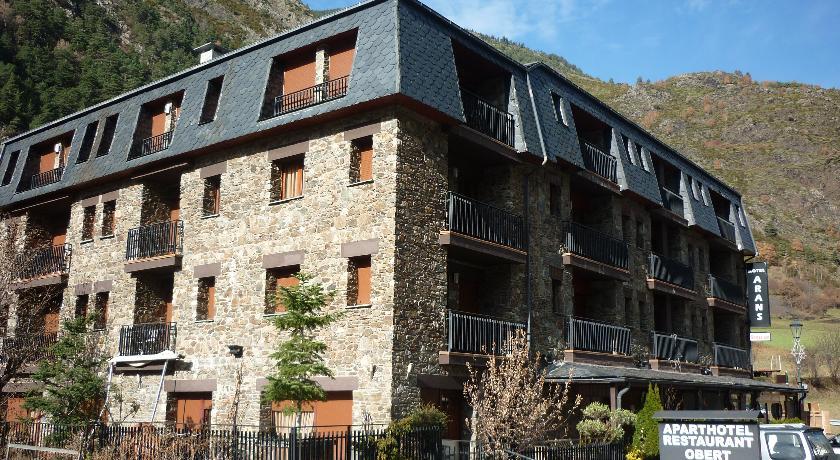 Anem 3000 Apts Hotell Ordino Eksteriør bilde