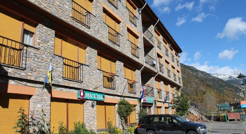 Anem 3000 Apts Hotell Ordino Eksteriør bilde